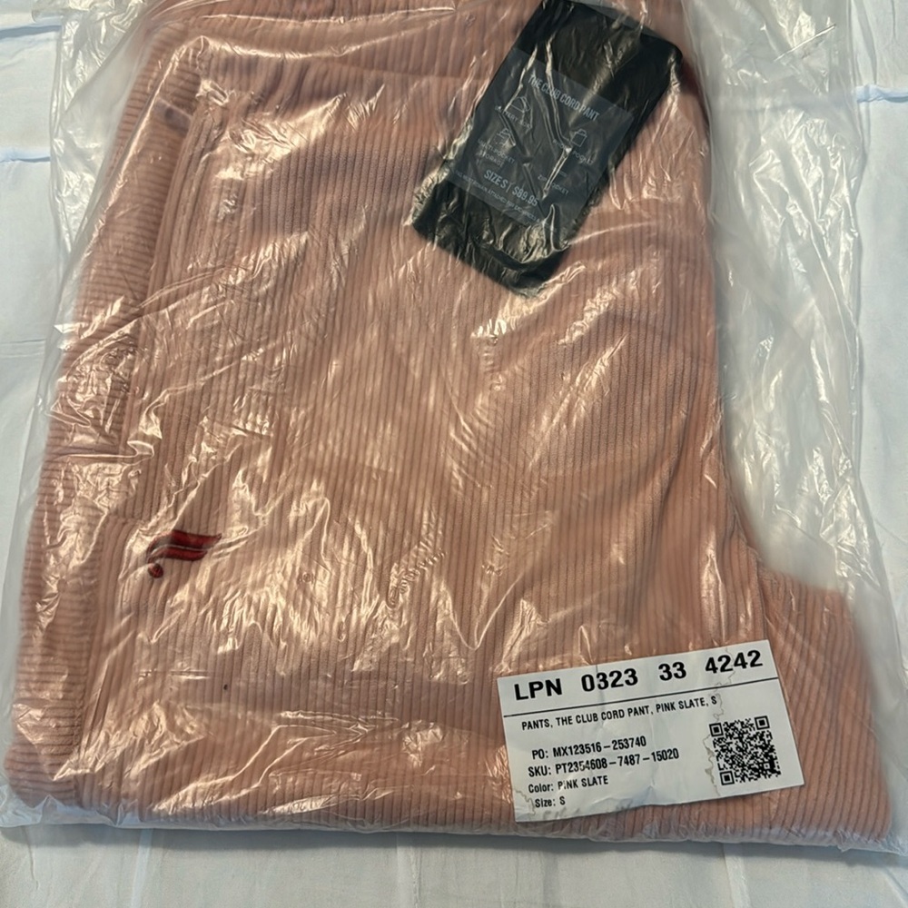 New Fabletics club cord pant